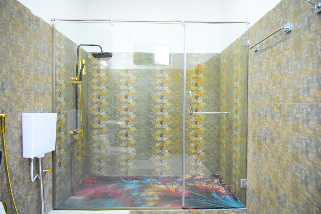 מוזפראבאד Srinagar Homes מראה חיצוני תמונה