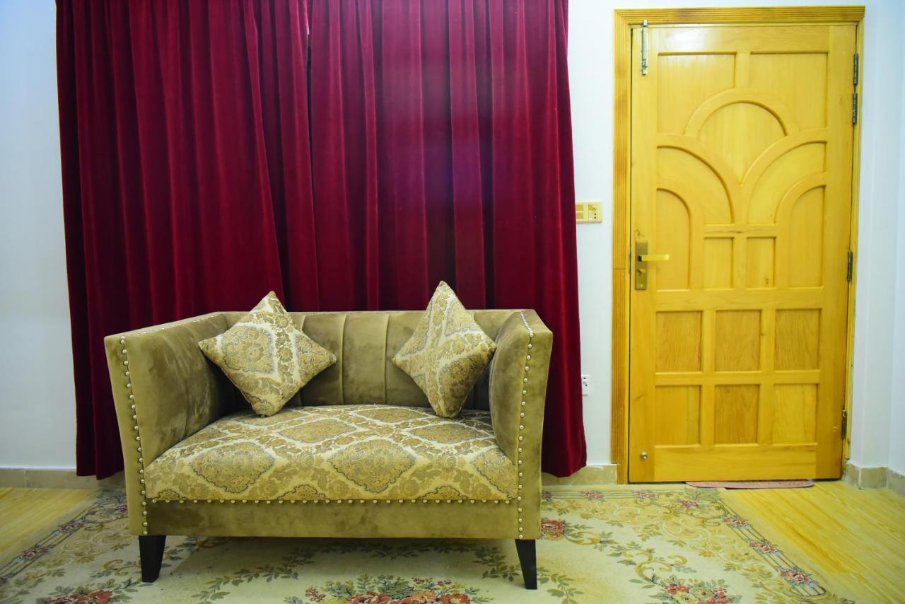 מוזפראבאד Srinagar Homes מראה חיצוני תמונה