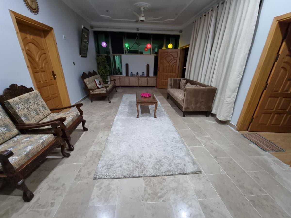 מוזפראבאד Srinagar Homes מראה חיצוני תמונה